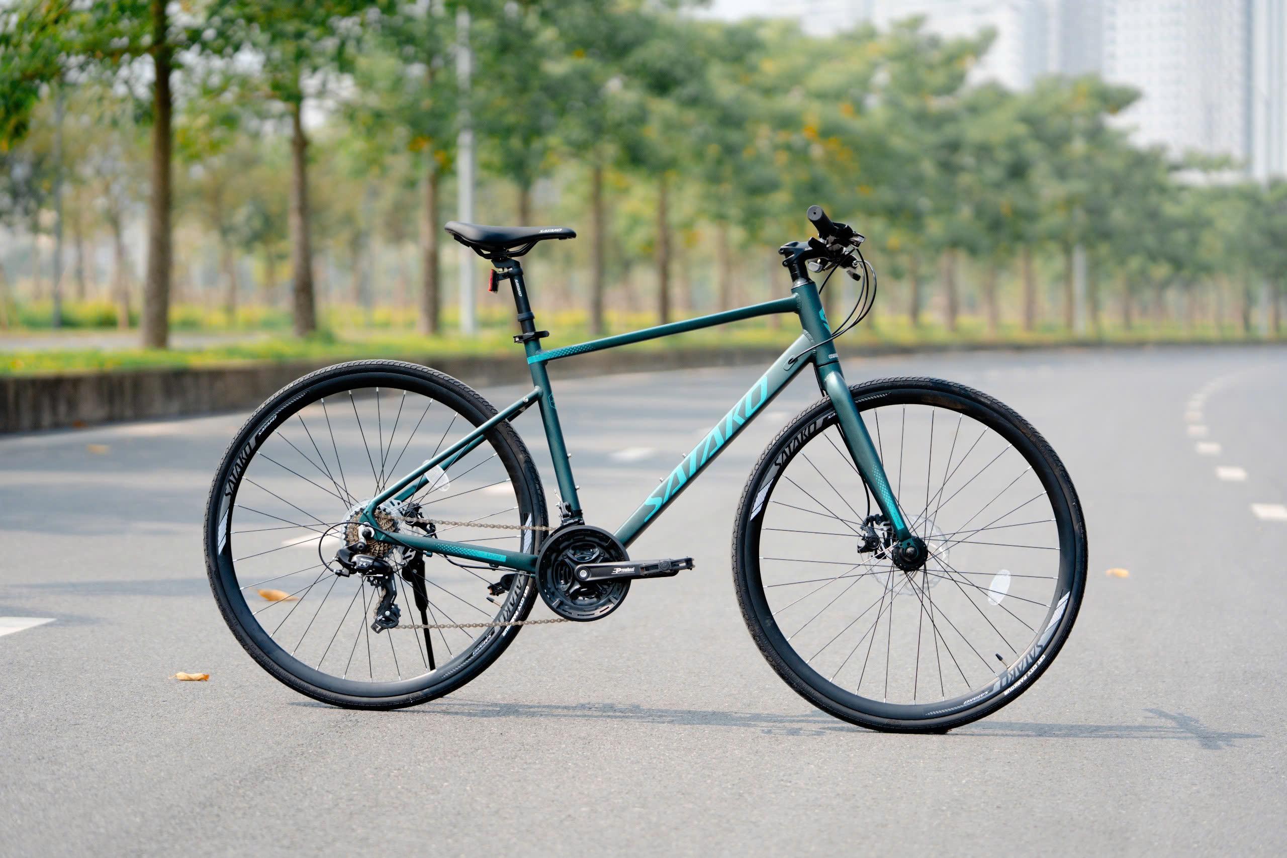 SATAKO LIVAR xe đạp đường phố touring 700*28C, đề SHIMANO TOURNEY
