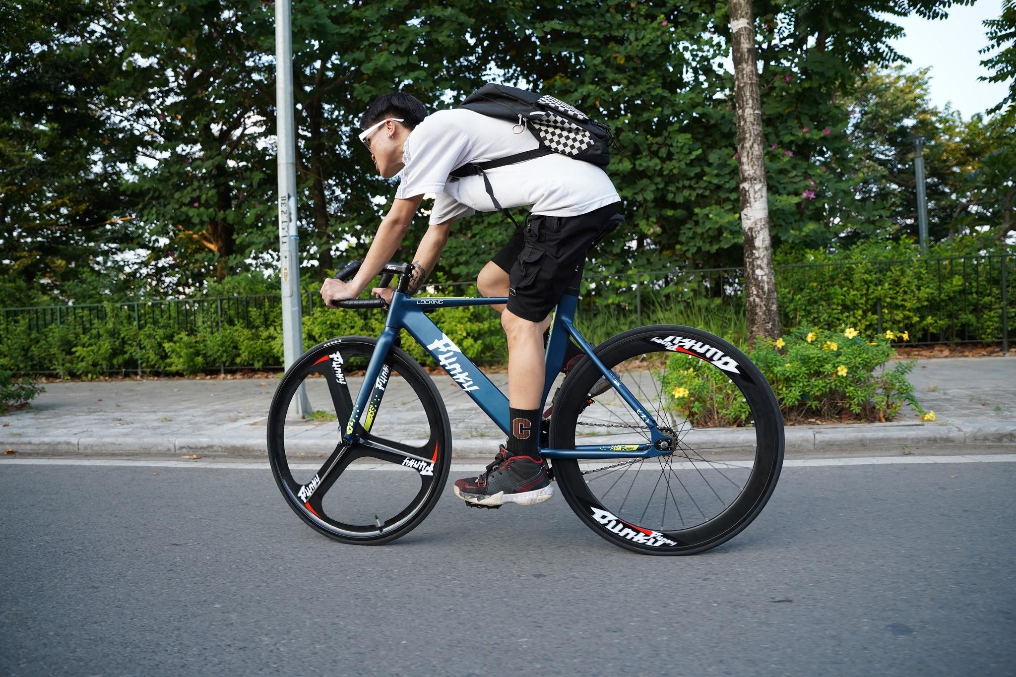 FUNKY LOCKING Xe Đạp Fixed Gear