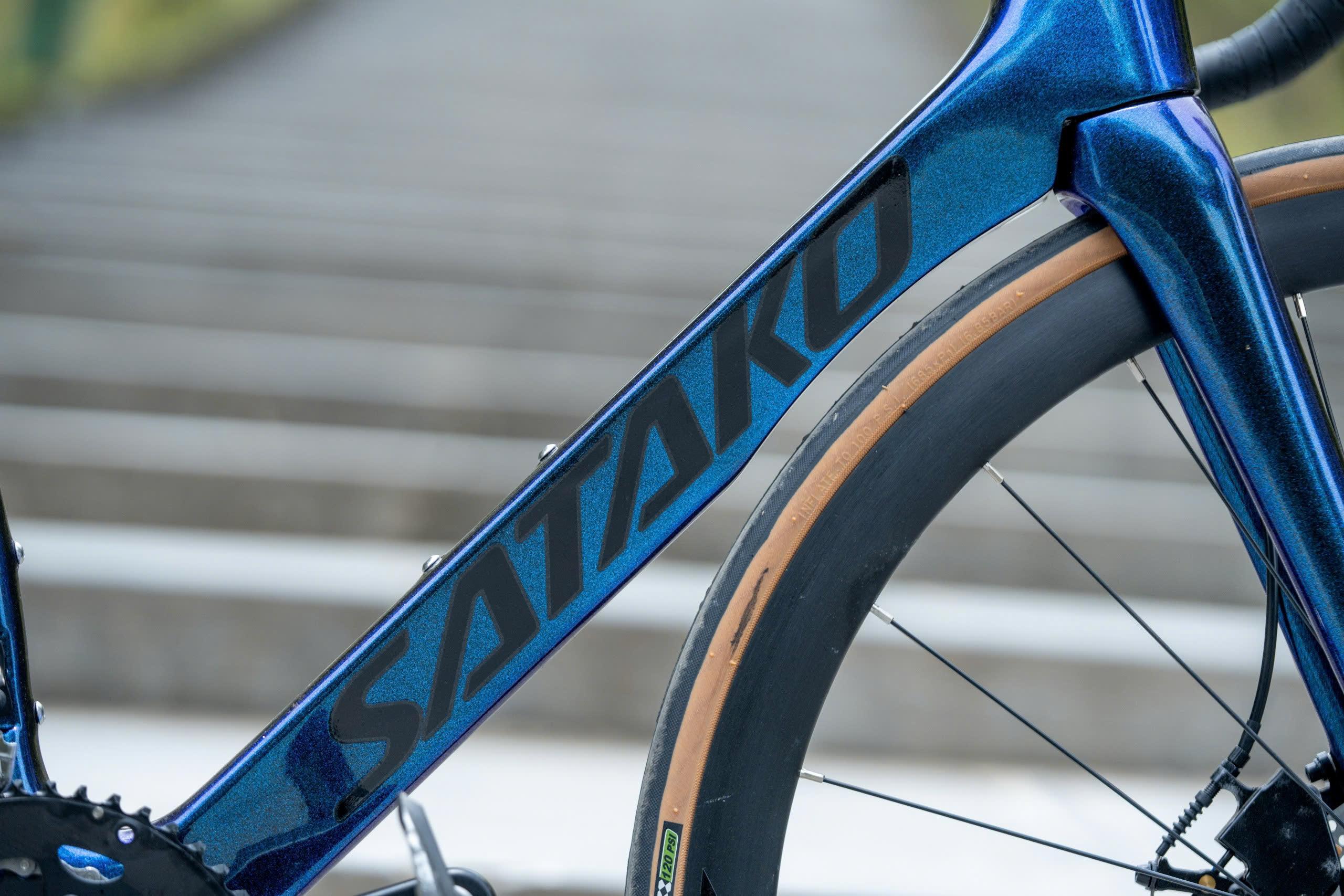 SATAKO MUMAR xe đạp đua road 700*25C, khung càng Carbon Fiber T800