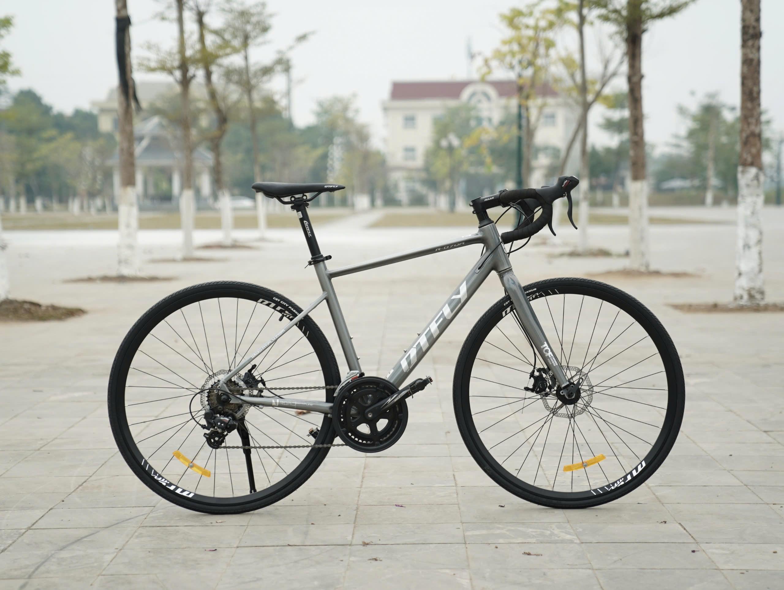 DTFLY R-070A Xe Đạp Đua - Khung nhôm, SHIMANO R-070, phanh đĩa heo dầu X-TECH