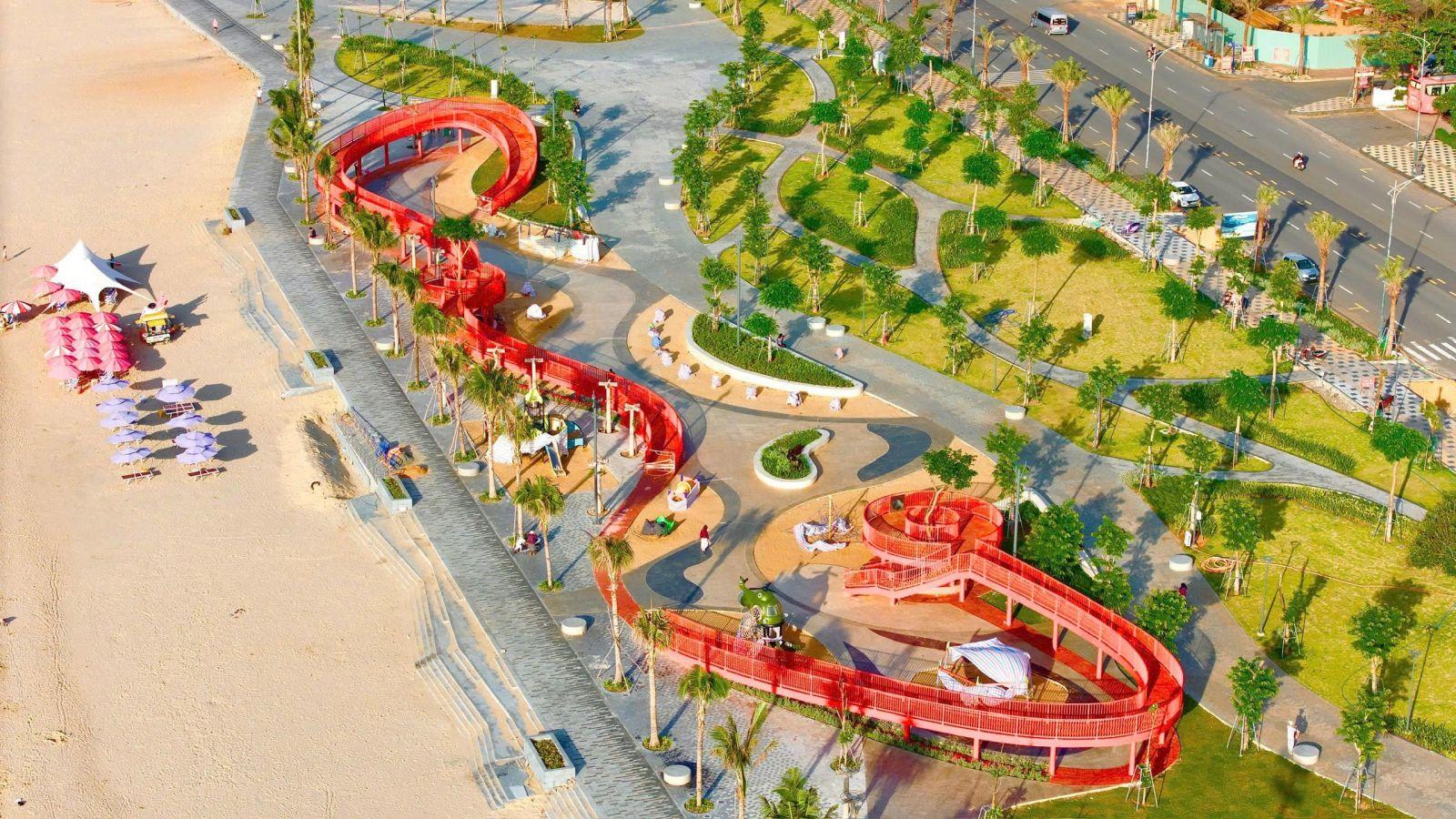 Back Beach Vung Tau – The Most Vibrant Beach in the Coastal City