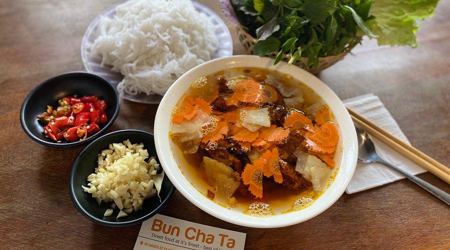 Gợi ý 5 quán bún chả Hà Nội nổi tiếng, được nhiều thực khách yêu thích