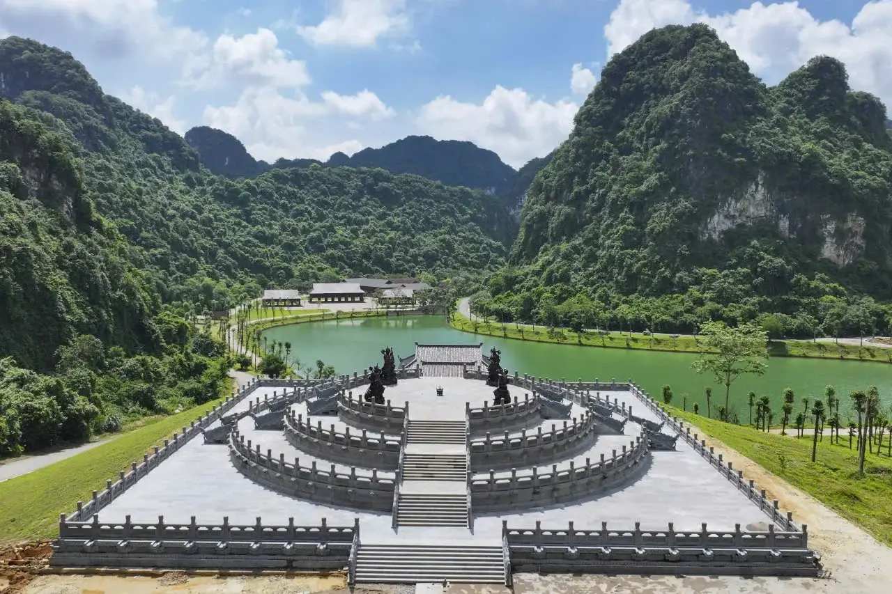 Thung Ui – A “Historical Film Set” in the Heart of Ninh Bình Heritage